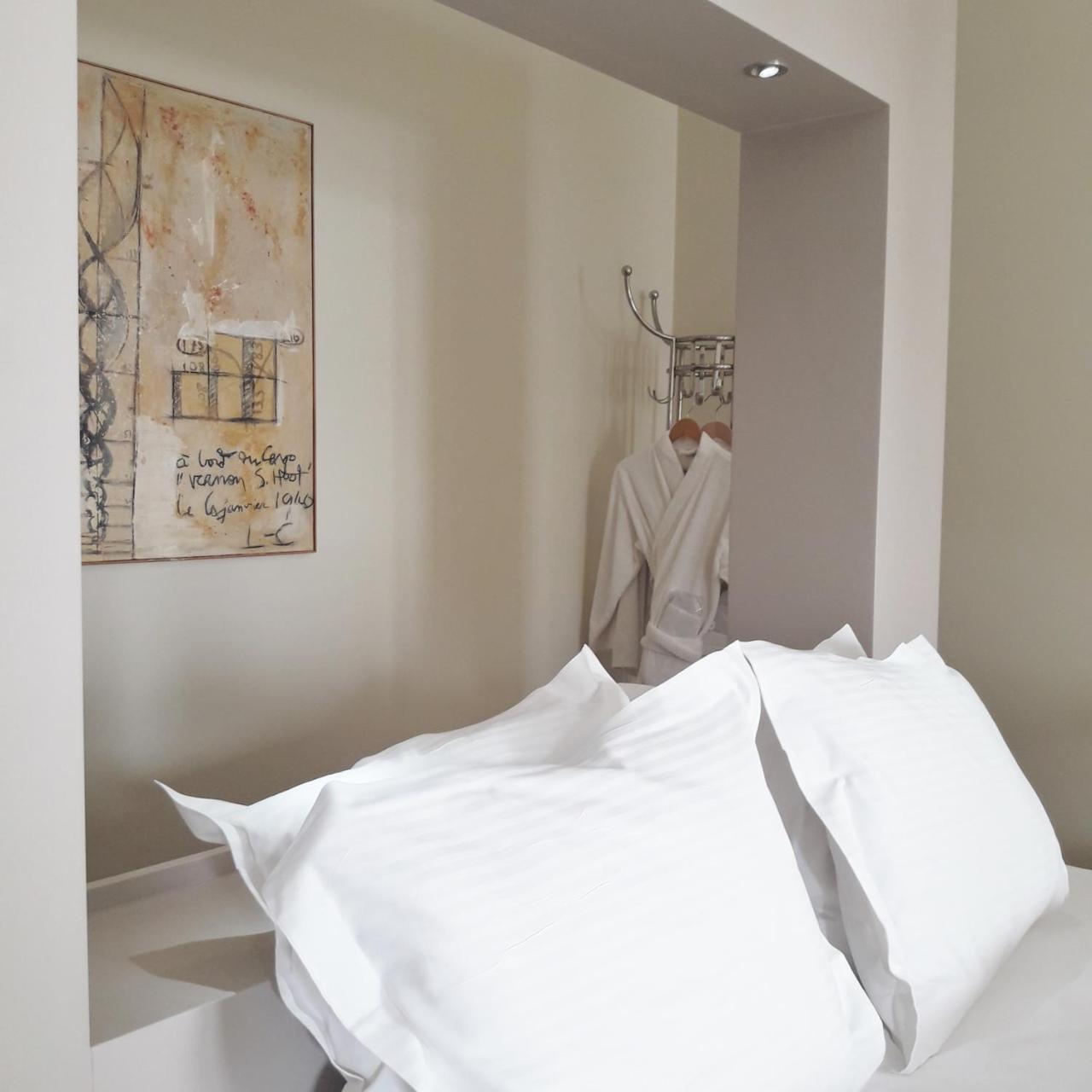 Hotel Recour Poperinge Esterno foto