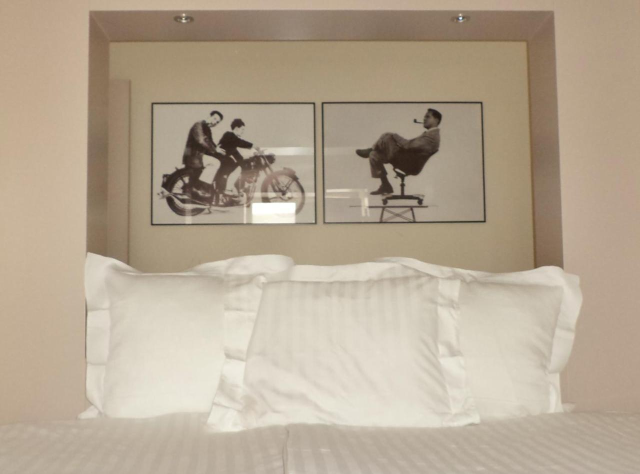 Hotel Recour Poperinge Esterno foto